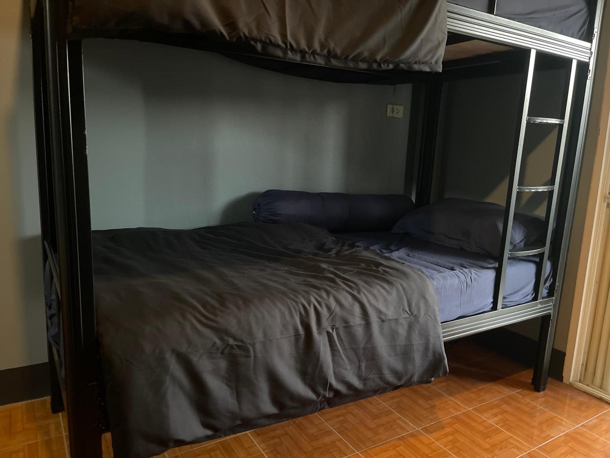 Poppyhostel Пай Екстериор снимка